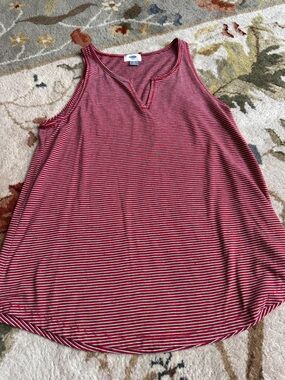 Old Navy Red & White Striped Sleeveless Tank Medium